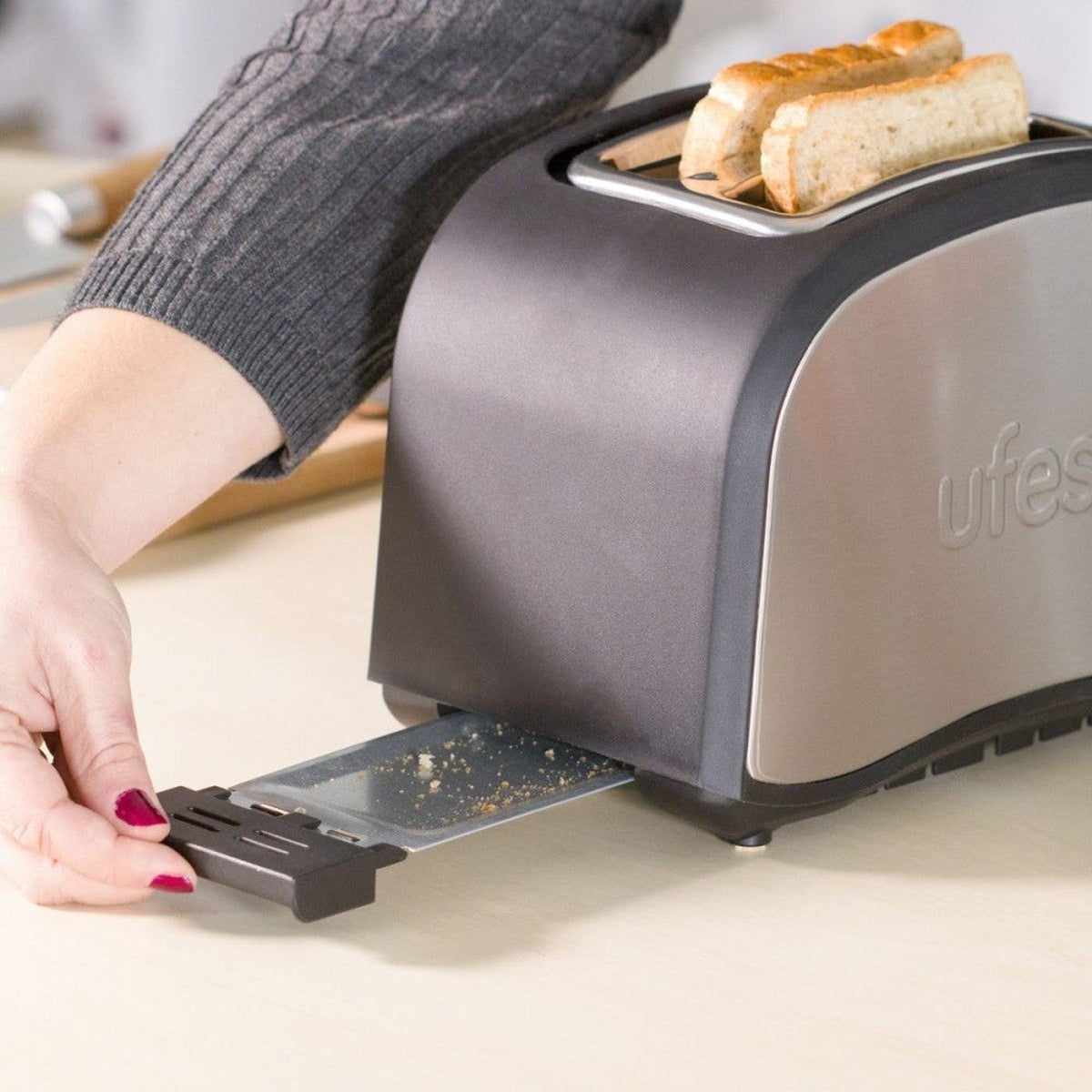 UFESA GRILLE-PAIN TT7985 800W INOX - 2 Fentes Électronique