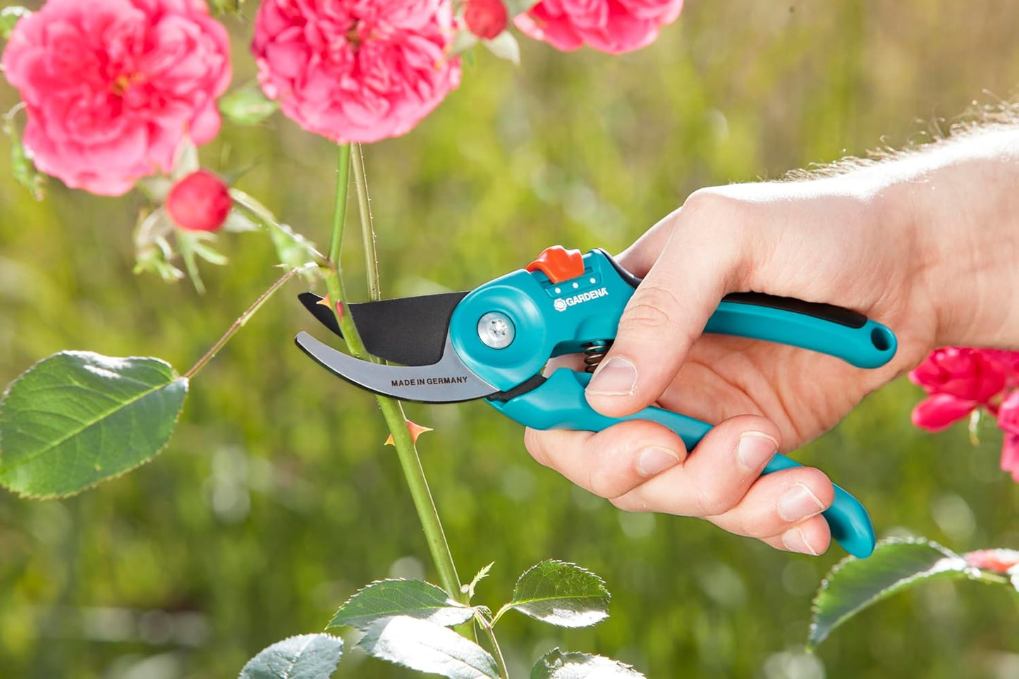 Sécateur EasyCut Lames Franches 20mm GARDENA — Réf. 12230-20