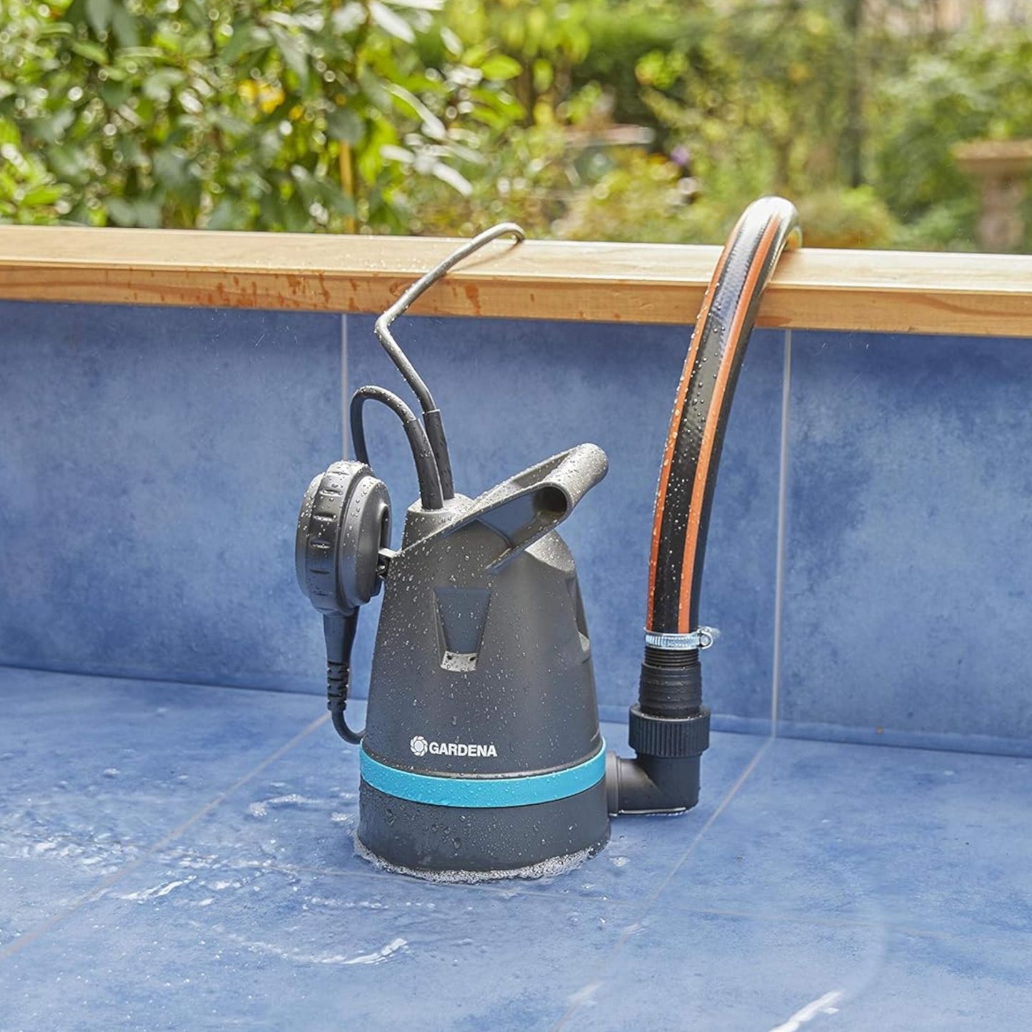 Pompe Submersible pour Eau Claire 8600 Basic GARDENA — Réf. 9001-47