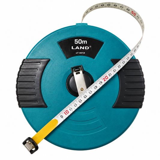 Ruban à mesurer longue distance LAND disponible en 10 m, 20 m et 30 m pour chantier, traçage et mesure de grandes longueurs.